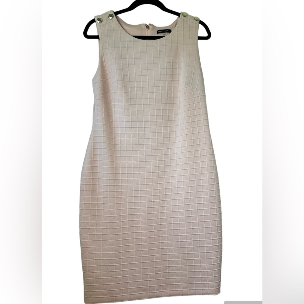 Tommy Hilfiger Classic Sheath Dress Blush Pink With Gold Buttons Size 12